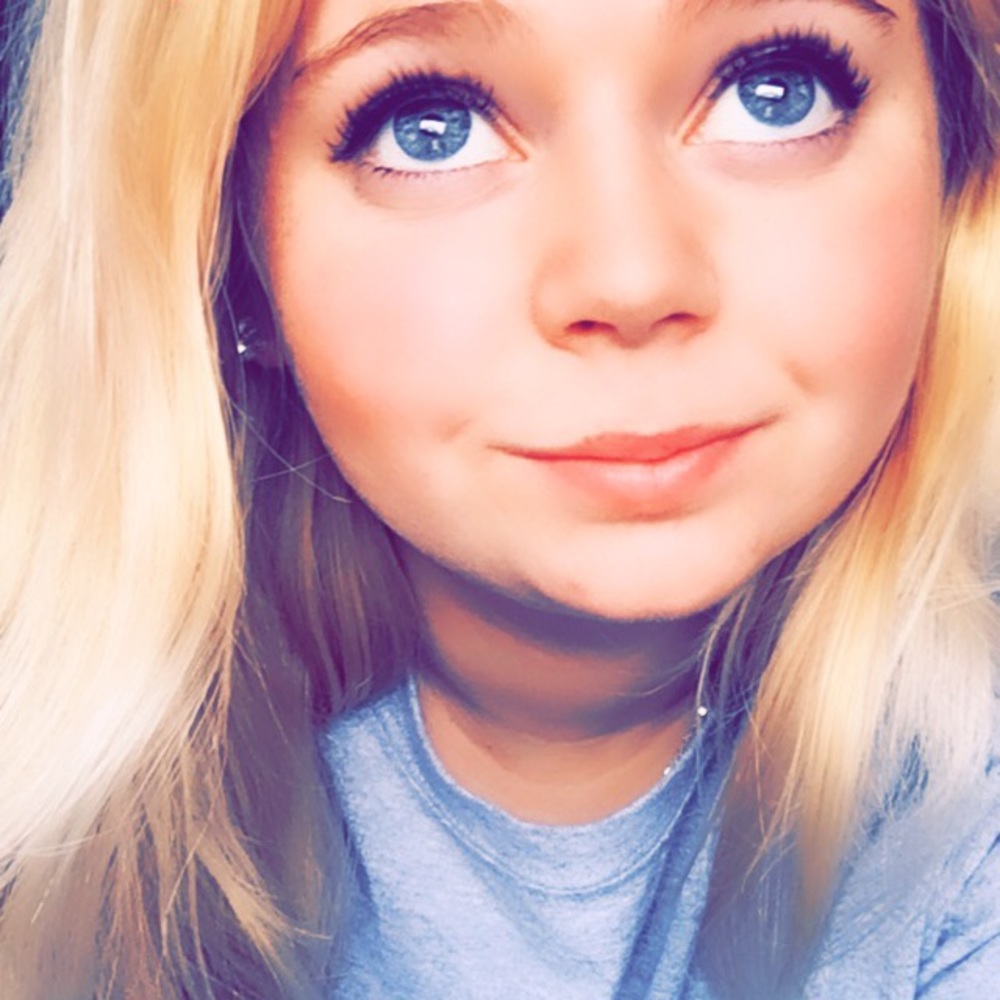 Meet your Posher, Josie